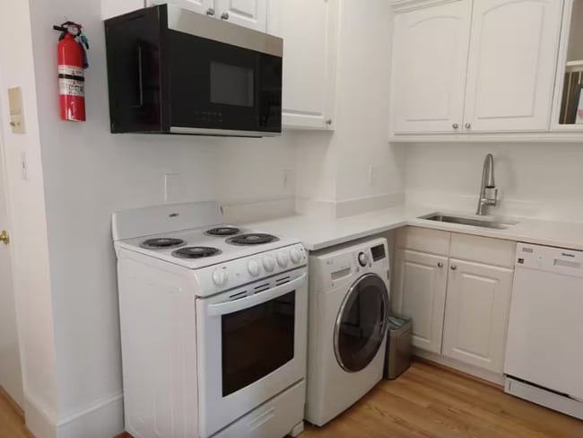 131 C St SE unit 1, Washington, DC 20003 - photo 5