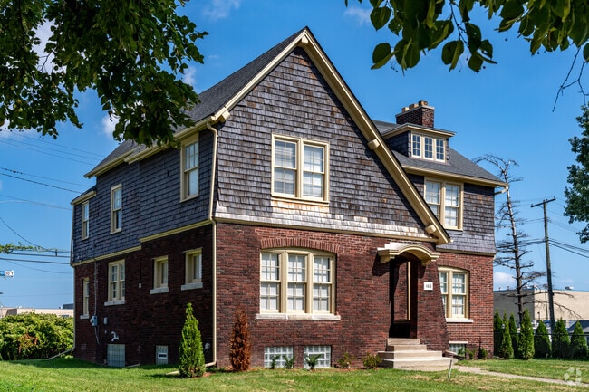 Homes in the Joseph Berry Subdivision are generally situated on large, wide properties.