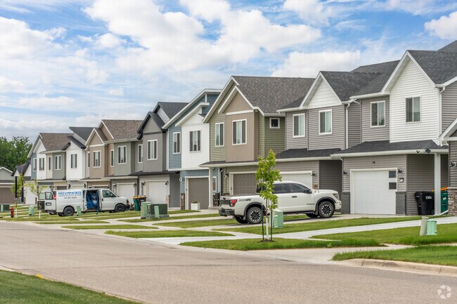 A row of single-family homes in Eaglewood offers the perfect setting for family living.