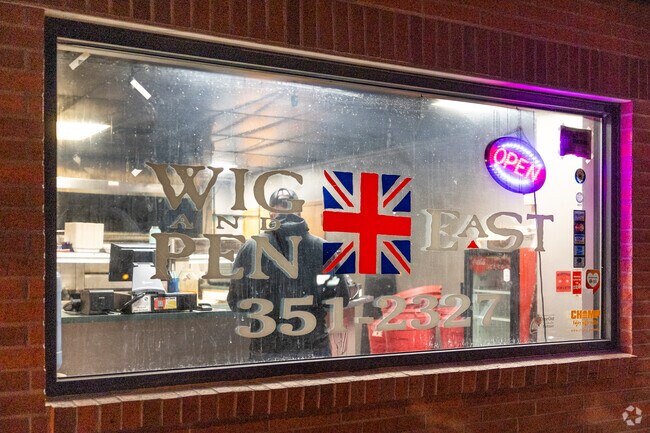 The take-out Wig & Pen location is famous for its deep-dish pizzas and pasta.