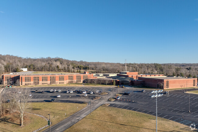 Highland Hills Middle School scored an overall A on niche.com.