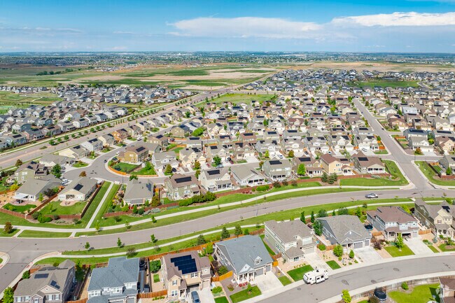 Discover sleek townhomes in Lewis Pointe in Thornton, Colorado, where smart layouts and community amenities create a low-maintenance lifestyle that’s long on comfort.