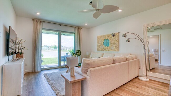 5592 Divine Dr, Delray Beach, FL 33484 - photo 5