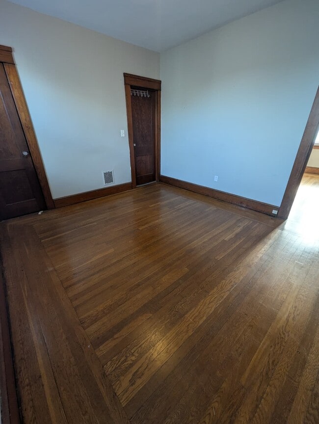 139 Beacon Ave unit 2, New Haven, CT 06512 - photo 6