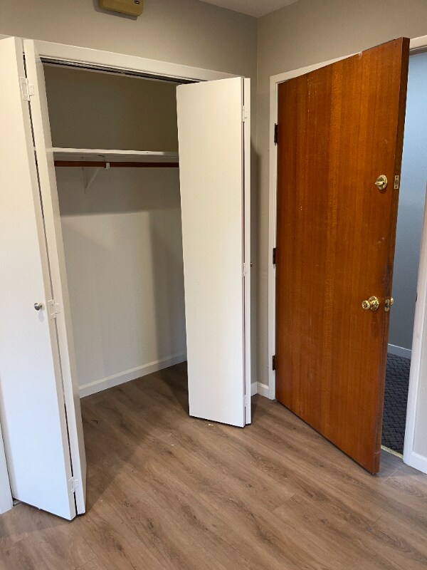 1304 Versailles Ave unit A, Alameda, CA 94501 - photo 7