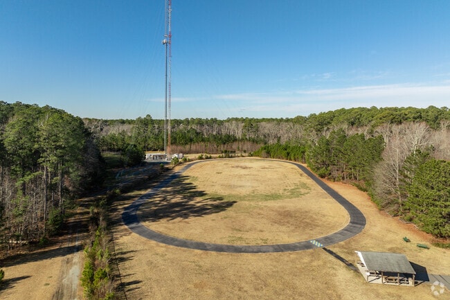 Thomas Hunter Middle School has a student-teacher ration of 12-1.