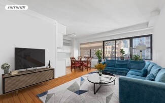 58 W 58th St, New York, NY 10019