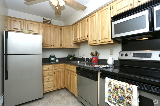 Studio - Kitchen