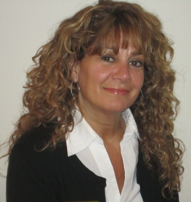 Lisa Purcell