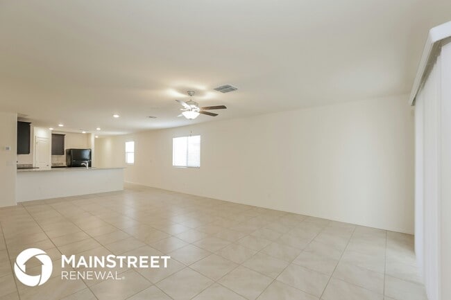 25444 W Mahoney Ave, Buckeye, AZ 85326 - photo 3