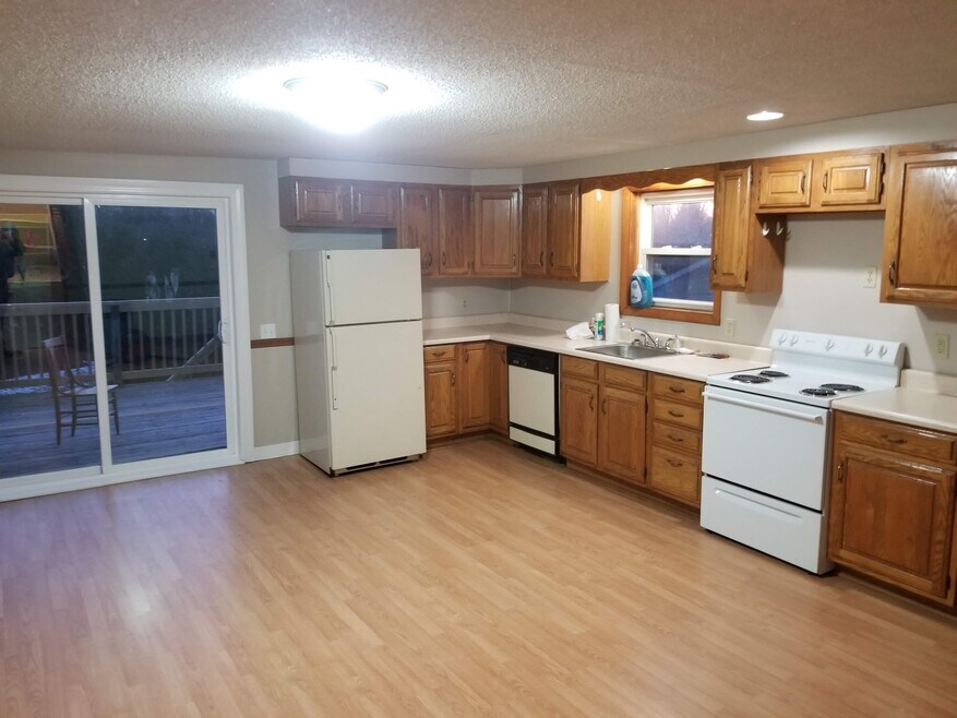 47 Main St unit 2, Mercer, ME 04957 - photo 1