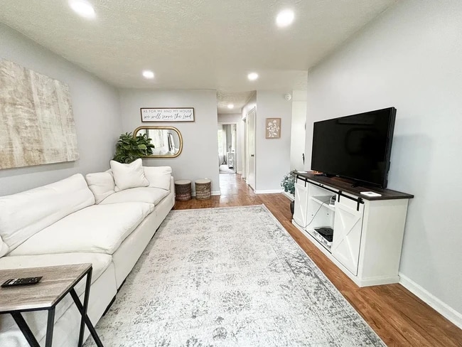 1209 Mount Rushmore Way unit B, Lexington, KY 40515 - photo 2