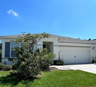 237 St Georges Cir, Eagle Lake, FL 33839