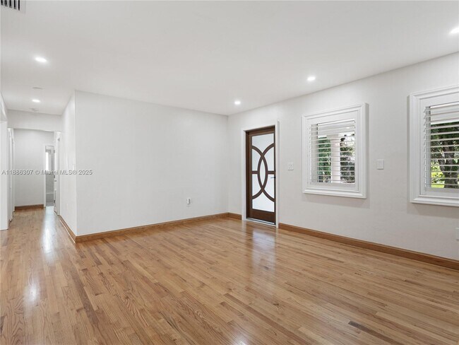 741 Palermo Ave, Coral Gables, FL 33134 - photo 6