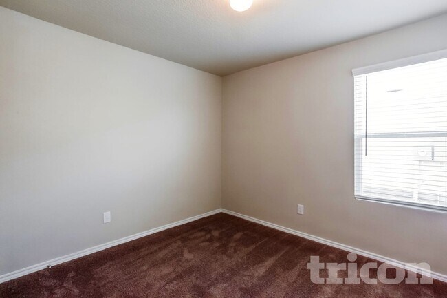 8434 Amistad Cove, Converse, TX 78109 - photo 7