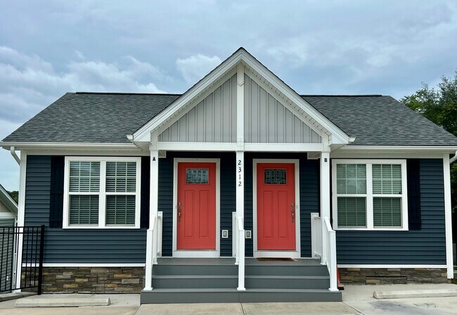 Beautiful craftsmen exterior to welcome you home