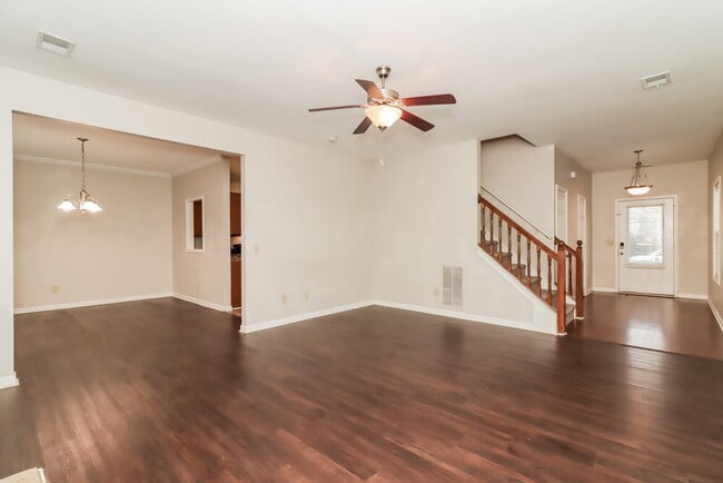 27 Oakbrook Dr SW, Cartersville, GA 30120 - photo 4