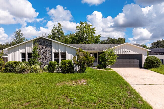 A freshly painted exterior enhances the appeal of this Mill Slough ranch-style home.