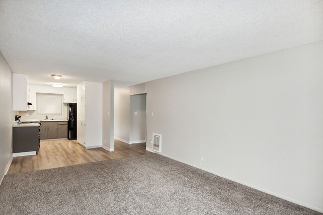 ReNew Miramonte, San Leandro, CA 94578 - photo 7