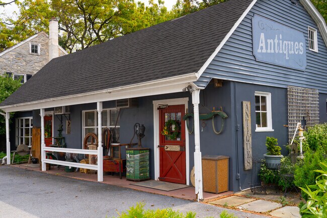 Paradise Village Antiques is one of many options for finding that special gift.