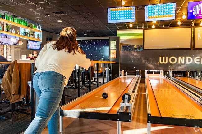 Bob & Willie's Wonderbowl offers Midtown Omaha residents an escape just minutes from home.