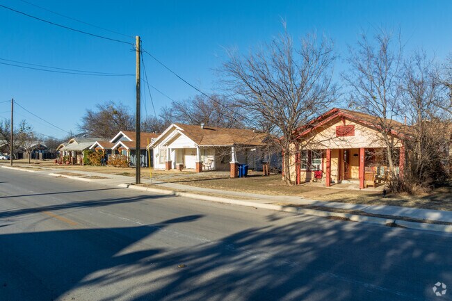 Brownwood’s median home price is $210,000, below the Texas median.
