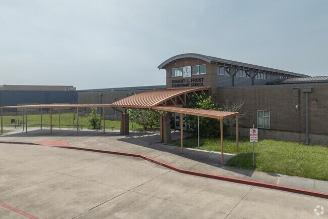 Frost Elementary promotes a positive and inclusive learning environment.