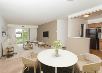 400 N Lake Park Ave, Hobart, IN 46342