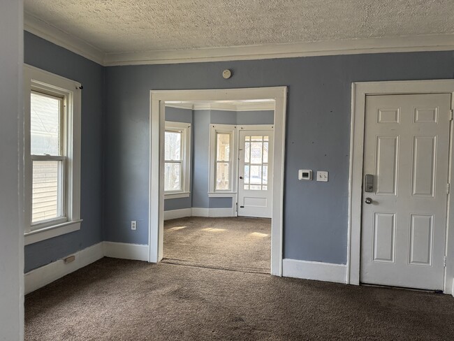 386 Ridgeway Ave unit 3, Rochester, NY 14615 - photo 2