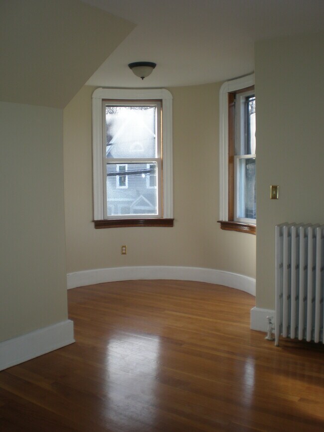 351 Essex St unit 2, Swampscott, MA 01907 - photo 6
