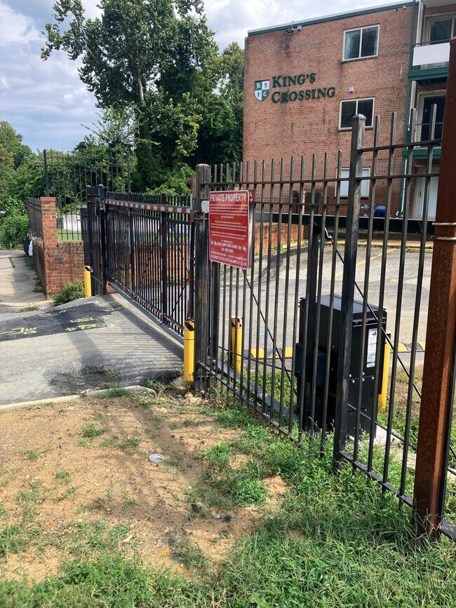 3103 Southern Ave Unit T1, Temple Hills, MD 20748