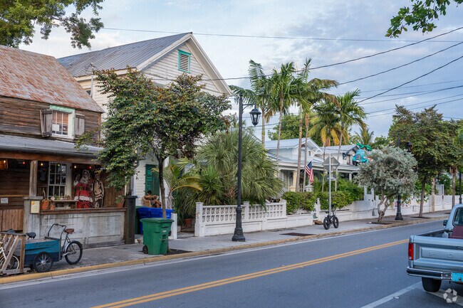 Older homes built in the early 1900s are still prevalent around Old Town and Key West.