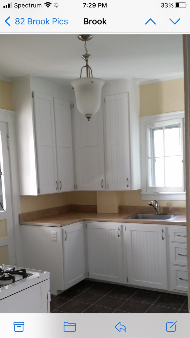 82 Brook St Unit . #1 - Downstairs, Geneva, NY 14456