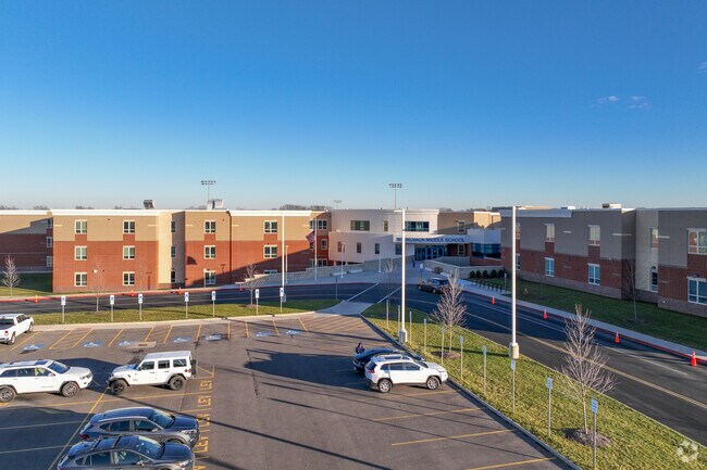 Brunswick Middle School provides education in the neighborhood of Brunswick.