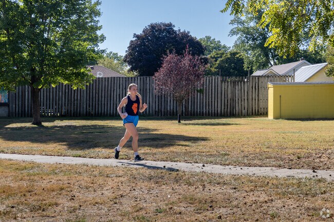 Born Park is a great place to pass through on a jog through Cerro Gordo.