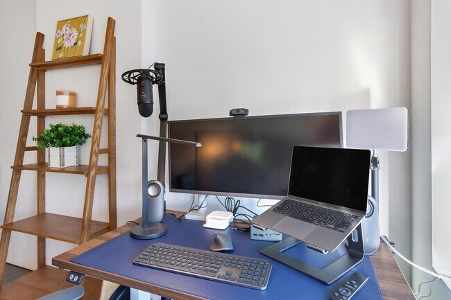 18 10th St unit FL16-ID278480P, San Francisco, CA 94103 - photo 4