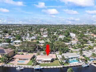 2640 NE 49th St, Lighthouse Point, FL 33064