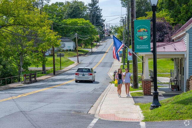 Spotswood Trail in Stanardsville is lined with restaurants and shops.