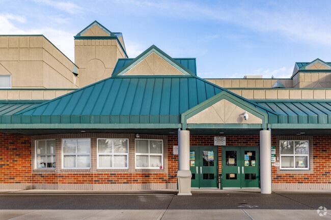 The main entrance at Harney Elementary School welcomes students from Vancouver, WA.