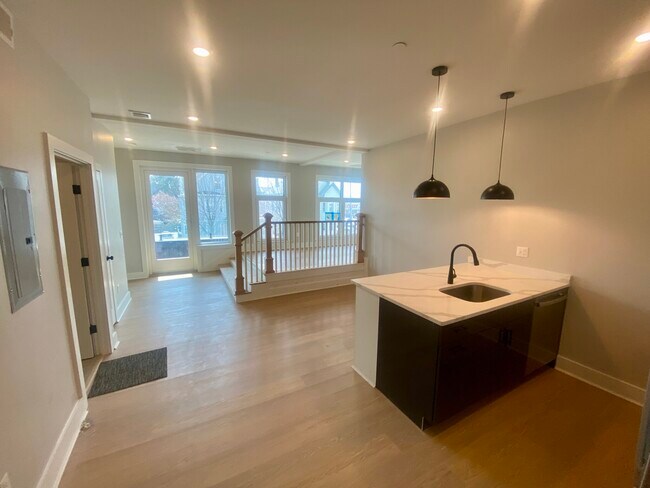 379 Somerville Ave unit 3, Somerville, MA 02143 - photo 7