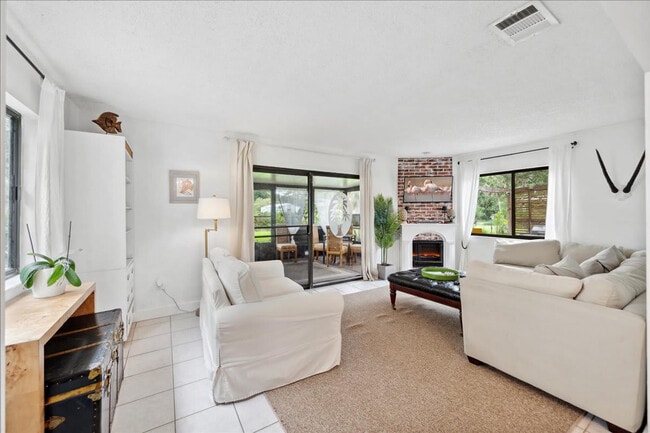 171 Salmon Dr NE unit ID1320148P, Palm Bay, FL 32907 - photo 4