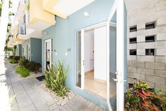 212 Washington Ave, Miami Beach, FL 33139