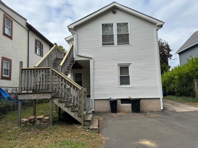 14 Court St unit 1, West Haven, CT 06516 - photo 2