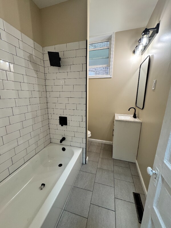 755 Chislett St unit A, Pittsburgh, PA 15206 - photo 2