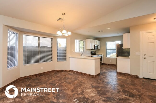 1634 W La Salle St, Phoenix, AZ 85041 - photo 6