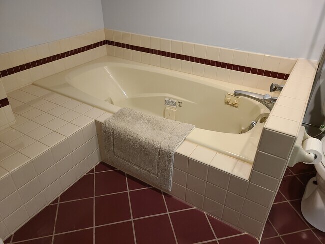 Jet Tub