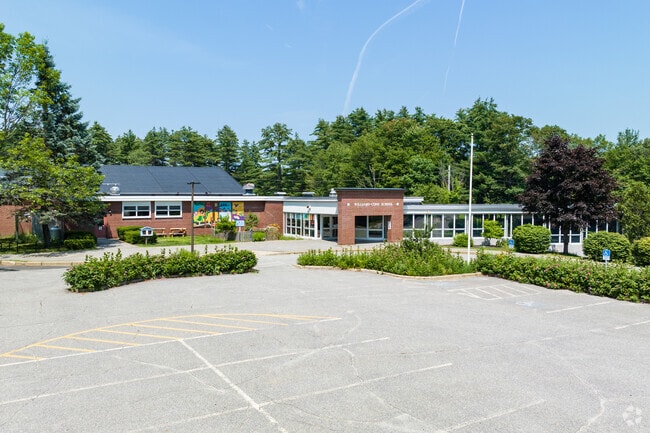 Front side of the Williams-Cone School.