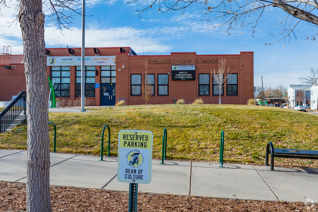 College View Elementary School on a warm winter day in Denver, Colorado.