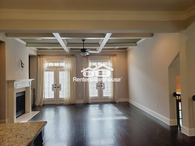 922 Canterbury Ln NE, Atlanta, GA 30324 - photo 5