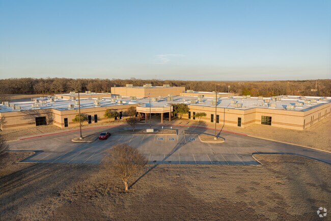 Kids are challenged to excel at Ardmore Middle School.